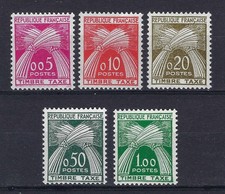 1960 postage due d'occasion  Expédié en Belgium