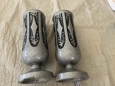 Par de vasos de lápide de alumínio fundido revestido a pó floco de metal prata comprar usado  Enviando para Brazil