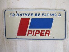 1980s piper airplane usato 1980s piper airplane usato  Spedire a Italy