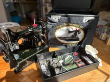 Superbe machine coudre d'occasion  Nantes-