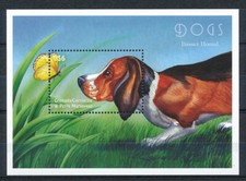 Hojas de recuerdo basset de Granada - Estampilladas sin montar o nunca montadas para perros (2000)  segunda mano  Embacar hacia Mexico