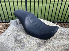 Harley davidson seat d'occasion  Expédié en Belgium
