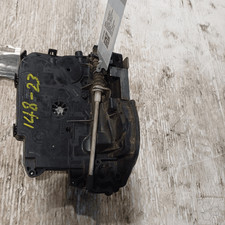 Serratura porta anteriore usato Serratura porta anteriore usato  Volpago del Montello