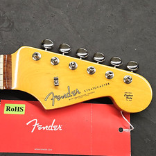 guitarra fender americana stratocaster comprar usado guitarra fender americana stratocaster comprar usado Enviando para Brazil