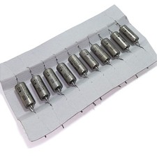 10pcs k40y 0.047uf usato 10pcs k40y 0.047uf usato  Spedire a Italy