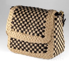 Bolsa com aba de couro quadriculada Clare V Louis com bolsa de pó comprar usado  Enviando para Brazil