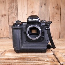 Nikon d1x 5.3 d'occasion  Expédié en Belgium