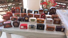Collezione radio miniatura usato  Campagna