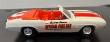 ESCALA 1/25 1969 CHEVY CAMARO SS 396 INDY 500 PACE CAR MODELO BRANCO **Montado** comprar usado  Enviando para Brazil