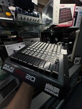 Akai professional apc20 d'occasion  Expédié en Belgium