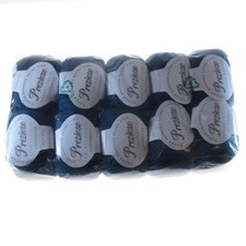 Gomitoli 100 merino usato  Italia