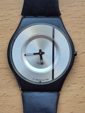 Relógio feminino Swatch Skin Pure Line 34 mm mostrador prata tom preto redondo nova bateria comprar usado  Enviando para Brazil