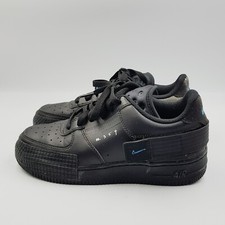 Tênis Nike Kids Boys Air Force 1 tipo baixo preto tamanho EUA 5 Y ou EUR 37,5 comprar usado  Enviando para Brazil