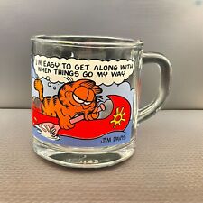 Caneca de vidro Garfield Characters It’s Not A Party Life But Somebody Has To Live It  comprar usado  Enviando para Brazil