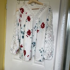 Ladies top size for sale Ladies top size for sale  HULL