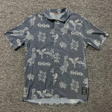 Camisa masculina Run Amok Roark surf praia férias AOP botão para cima - Tamanho M azul comprar usado Camisa masculina Run Amok Roark surf praia férias AOP botão para cima - Tamanho M azul comprar usado  Enviando para Brazil