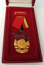 Abzeichen banner arbeit gebraucht kaufen Abzeichen banner arbeit gebraucht kaufen  Schwerin