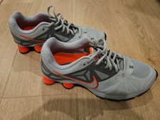 Tênis de corrida 2014 masculino Nike Shox Turbo 14 631760 cinza lobo/hiper carmesim tamanho 9 comprar usado  Enviando para Brazil