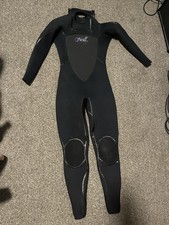 Oniel women dlux for sale  San Clemente