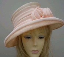 Fantastic peach hat for sale  TAMWORTH