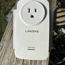 Linksys re6700 ac1200 for sale  Belton