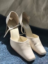 Ivory heeled shoes for sale  WELLINGTON