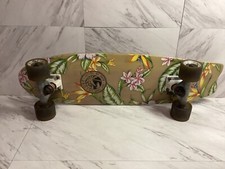 Skate completo Globe Flower Graphic - 25”x7”. comprar usado  Enviando para Brazil