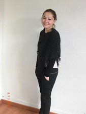 Poncho crochet noir d'occasion  Pantin
