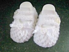 PAR FOFO DE SAPATOS DE BEBÊ TRICOTADOS À MÃO em BRANCO com LAÇO BRANCO tamanho 0-3 MESES (2) comprar usado  Enviando para Brazil