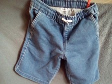 Kurze kinderjeanshose 134 gebraucht kaufen  Boizenburg Umland