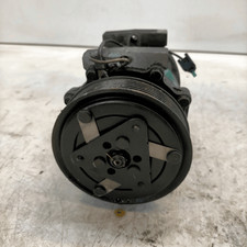 8200040681 compressore mitsubi usato  Italia