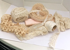 passementerie d'occasion  Expédié en Belgium