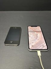 Lote (2) Apple iPhone 4S e iPhone XR para peças A1387 branco preto iCloud Loc comprar usado  Enviando para Brazil