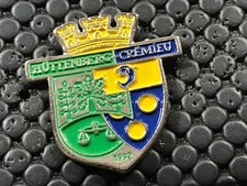 Pine pins badge for sale  Shipping to United Kingdom