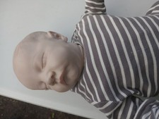 Adorable bébé reborn d'occasion  Urrugne