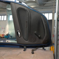 9008j4 porta post. usato  Italia