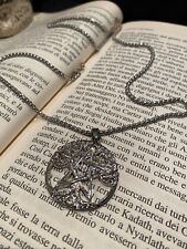 Collana pentacolo albero usato  Due Carrare