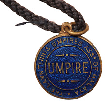 MEDALHA VINTAGE DA ASSOCIAÇÃO DE ÁRBITROS DE TÊNIS DE GRAMADO DA MALÁSIA (#7177) comprar usado  Enviando para Brazil