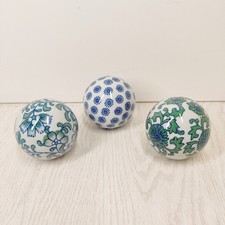 Set decorative ceramic for sale  EASTBOURNE