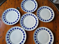 Ensemble assiettes plates d'occasion  Châteauroux