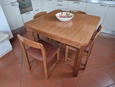 Tavolo quadrato legno usato  Breganze