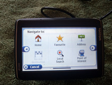 Tomtom live 825 d'occasion  Expédié en Belgium