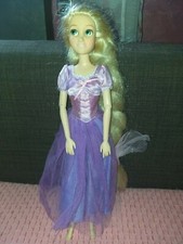 Bambola classic doll usato  Frosinone