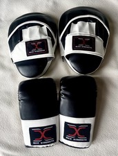 Maxstrength boxing gloves for sale  MANCHESTER