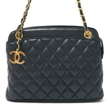 Chanel lambskin chain d'occasion  Expédié en Belgium