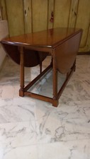 Tavolo pranzo ovale usato  Roma
