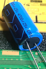 Vishay 4700uf 25v usato  Roma