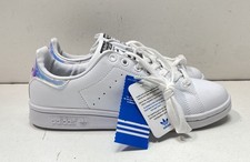 Adidas women white for sale  Los Angeles