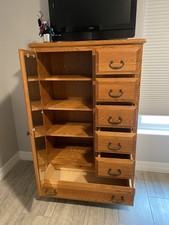 Oak wood armoire d'occasion  Expédié en Belgium