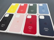 Używany, Oryginalne autentyczne silikonowe etui Apple iPhone 13 z MagSafe nowe zapieczętowane na sprzedaż  Wysyłka do Poland
